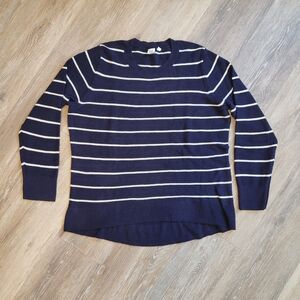GAP Lightweight Sweater Size Large